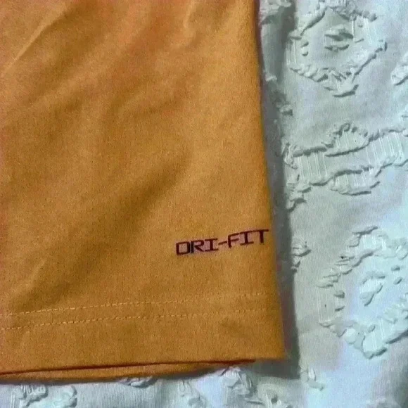 Nike Dri-Fit Orange Athletic Short Sleeve Shirt. Men’s Size Large - Picture 7 of 9